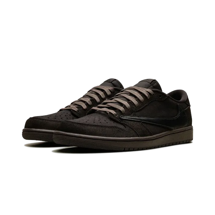 sneaker lane air jordan 1 retro low og sp travis scott velvet brown 2 700x700 57d7e262 1263 4586 903e b0ed34dd352d
